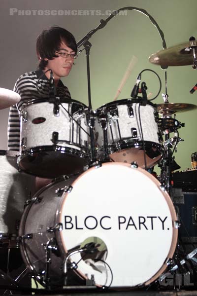 BLOC PARTY - 2009-02-10 - PARIS - Olympia - Matthew Chee Hung Tong